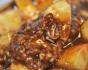 Salted Caramel Apple Crisp