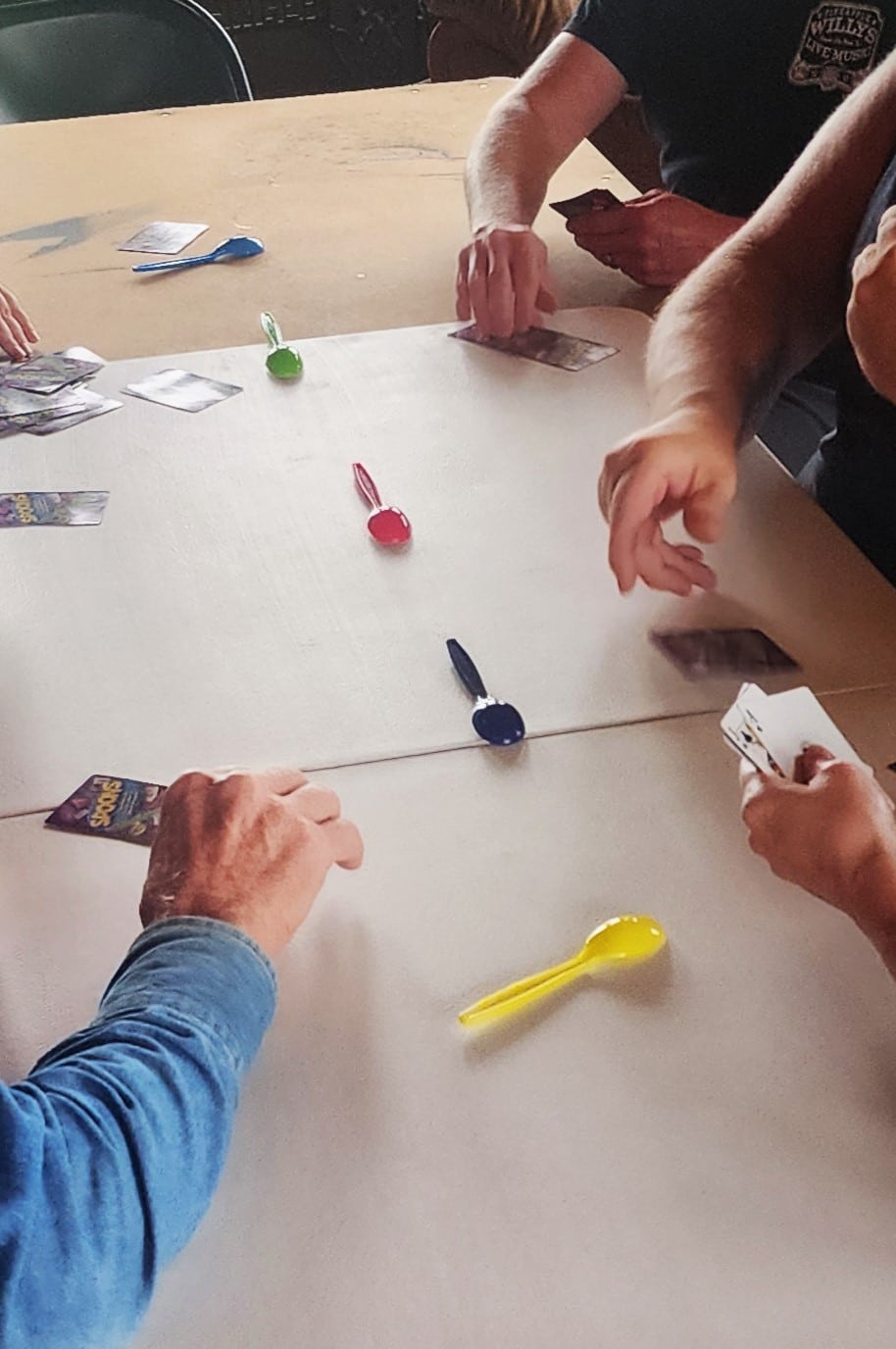 Are you looking for a game that is super easy and everyone can play? This simple card party game is ALWAYS a huge hit and you can play it with any size group! via @crisgoode